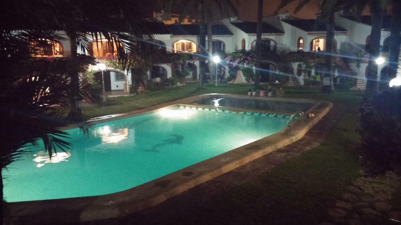 Residencial Cabanas Denia Kültér fotó